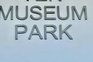 1040 Biscayne Blvd, Miami, FL 33132 - Photo 13