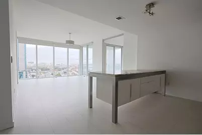 1040 Biscayne Boulevard #1406, Miami, FL 33132 - Photo 13