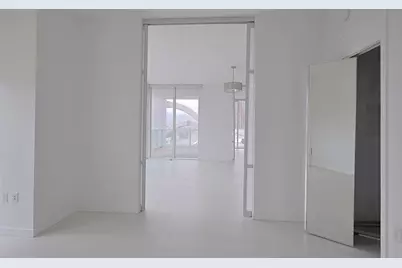 1040 Biscayne Boulevard #1406, Miami, FL 33132 - Photo 3