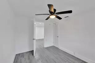 5025 SW 22nd St, Hollywood, FL 33023 - Photo 39