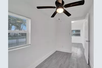 5025 SW 22nd St, Hollywood, FL 33023 - Photo 7