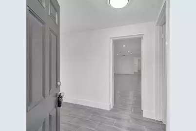 5025 SW 22nd St, Hollywood, FL 33023 - Photo 3