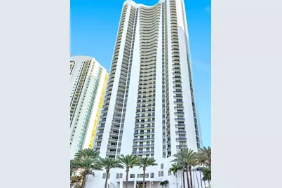 16001  Collins Ave, Unit #3004, Sunny Isles Beach, FL 33160 - Photo 37
