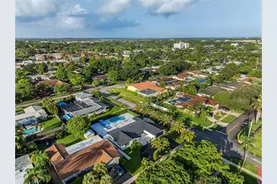 4730  Taylor St, Hollywood, FL 33021 - Photo 35