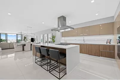 435  Bayshore Dr, Unit #302, Fort Lauderdale, FL 33304 - Photo 7