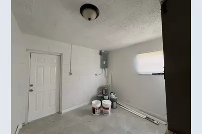 308  Essex Dr, Fort Pierce, FL 34946 - Photo 5