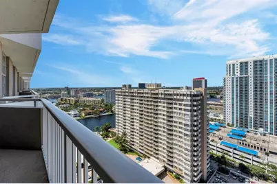 1985 S Ocean Dr, Unit #21H, Hallandale Beach, FL 33009 - Photo 31