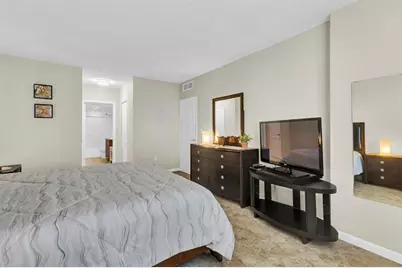 1985 S Ocean Dr, Unit #21H, Hallandale Beach, FL 33009 - Photo 17