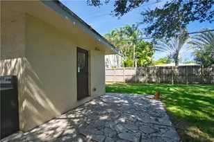 412 SW 13th St, Fort Lauderdale, FL 33315 - Photo 23