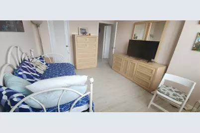 1985 S Ocean Dr, Unit #19J, Hallandale Beach, FL 33009 - Photo 15