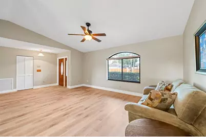 6221  Sedgewyck Cir W, Davie, FL 33331 - Photo 13