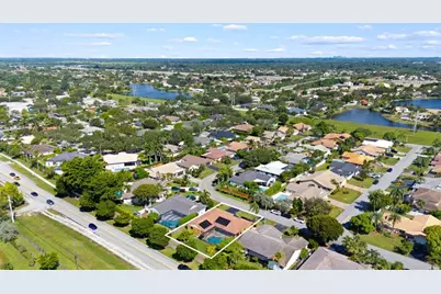 6221  Sedgewyck Cir W, Davie, FL 33331 - Photo 41