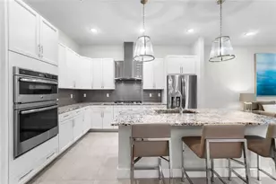 10635 Cobalt Ct, Parkland, FL 33076 - Photo 9