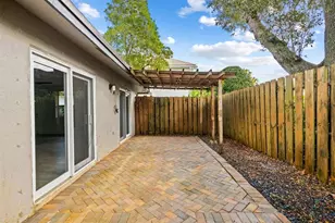 615 SW 16th Ct, Fort Lauderdale, FL 33315 - Photo 13