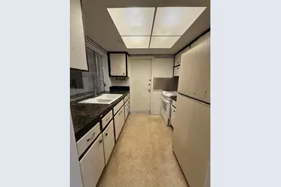 4314 NW 47th Ct, Tamarac, FL 33319 - Photo 7