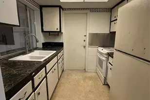 4314 NW 47th Ct, Tamarac, FL 33319 - Photo 7