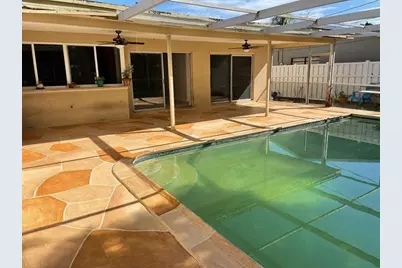 11700 NW 29th Pl, Sunrise, FL 33323 - Photo 9