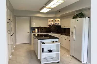 7567  Imperial Dr, Unit #201, Boca Raton, FL 33433 - Photo 11