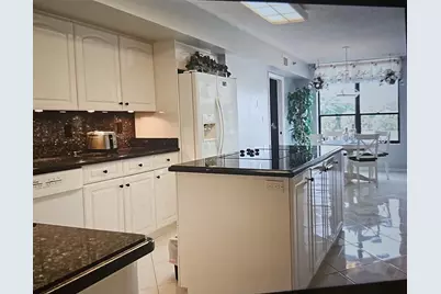 7567  Imperial Dr, Unit #201, Boca Raton, FL 33433 - Photo 13