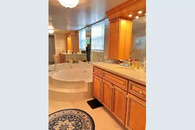 7567  Imperial Dr, Unit #201, Boca Raton, FL 33433 - Photo 27