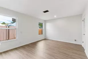 4679 Dolphin Dr, Lake Worth, FL 33463 - Photo 7