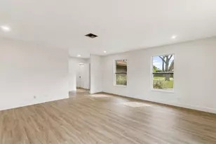 4679 Dolphin Dr, Lake Worth, FL 33463 - Photo 3