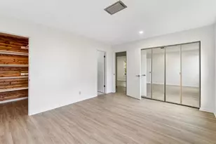 4679 Dolphin Dr, Lake Worth, FL 33463 - Photo 9