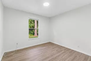 4679 Dolphin Dr, Lake Worth, FL 33463 - Photo 13