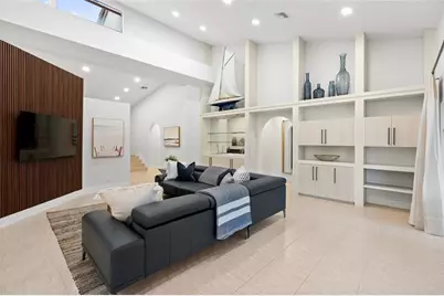 10877 NW 6th St, Coral Springs, FL 33071 - Photo 7