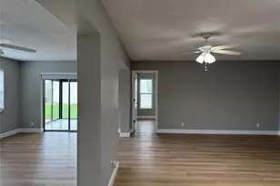 6111 Rainbow Cir, Greenacres, FL 33463 - Photo 15