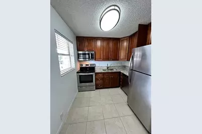 305 NE 16th St, Unit #B7, Fort Lauderdale, FL 33304 - Photo 7