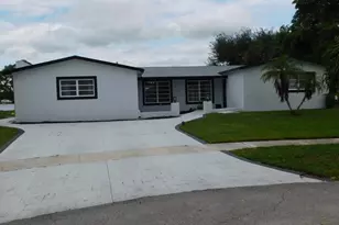 8671 NW 19th St, Pembroke Pines, FL 33024 - Photo 1