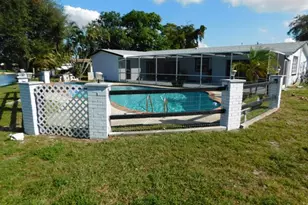 8671 NW 19th St, Pembroke Pines, FL 33024 - Photo 3