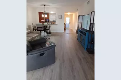 9201  Sunrise Lakes Blvd, Unit #104, Sunrise, FL 33322 - Photo 7