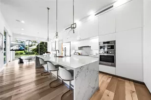 11064 Canary Island Ct, Plantation, FL 33324 - Photo 5