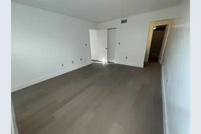 1470 W 41st St, Unit #201, Hialeah, FL 33012 - Photo 19