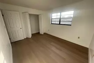 1470 W 41st St, Hialeah, FL 33012 - Photo 11