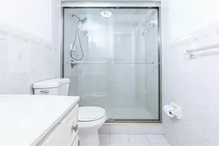 1470 W 41st St, Hialeah, FL 33012 - Photo 13