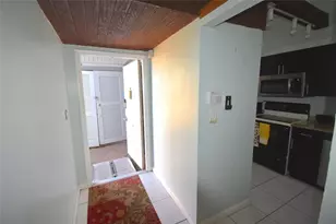 1713 NW 73rd Ave, Plantation, FL 33313 - Photo 3