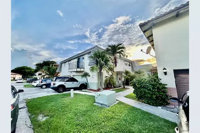 2966 NW 89th Ter, Unit #15-4, Coral Springs, FL 33065 - Photo 3