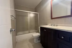 607 NE 29th Dr, Wilton Manors, FL 33334 - Photo 5