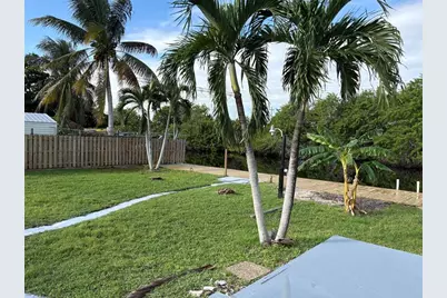 4697 SW 35th Ave, Fort Lauderdale, FL 33312 - Photo 5