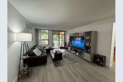 6701 N University Dr, Unit #216, Tamarac, FL 33321 - Photo 9