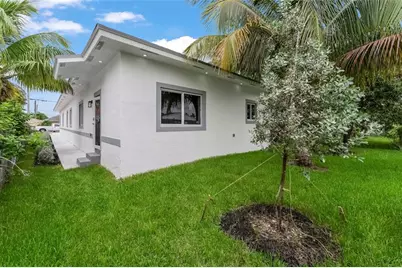 5250  SW 18th Street, Unit #B, West Park, FL 33023 - Photo 13