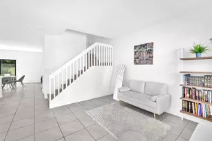 20308 NW 6th Pl, Miami Gardens, FL 33169 - Photo 5