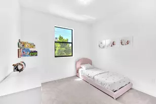 20308 NW 6th Pl, Miami Gardens, FL 33169 - Photo 23