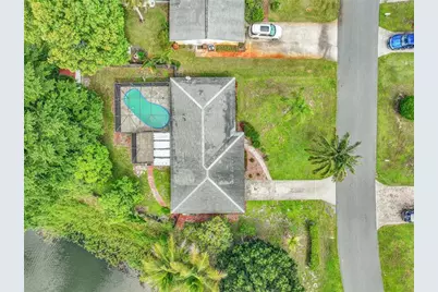 706 SE Alamanda Way, Stuart, FL 34996 - Photo 1