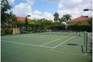 5701 Riverside Dr, Coral Springs, FL 33067 - Photo 21