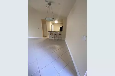 5701  Riverside Dr, Unit #302, Coral Springs, FL 33067 - Photo 3