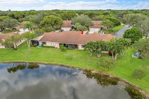 8252 Springlake Dr, Boca Raton, FL 33496 - Photo 23